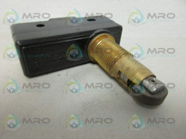 MICROSWITCH BZ-2RQ18M-A2 LIMIT SWITCH *NEW NO BOX*