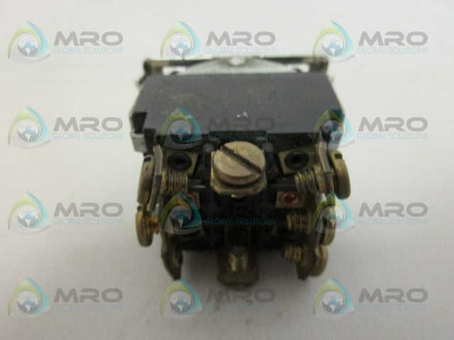 CARLING UND 3/4HP 250VAC TOGGLE SWITCH *USED*