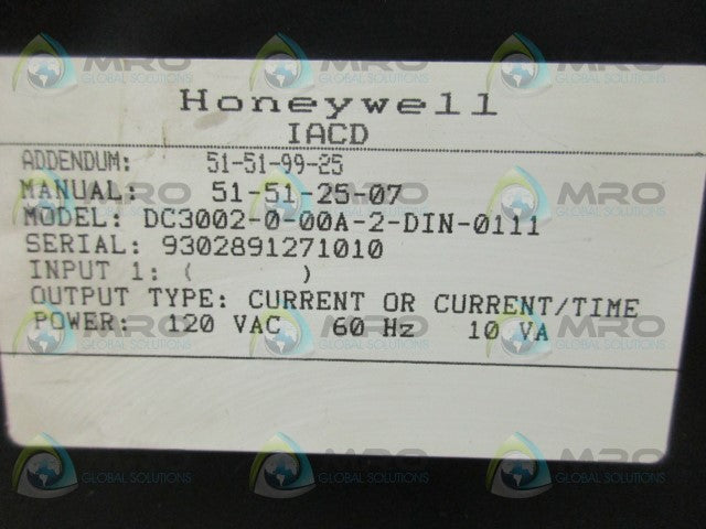 HONEYWELL DC3002-0-00A-2-DIN-0111 TEMPERATURE CONTROLLER (AS PICTURED)*USED*