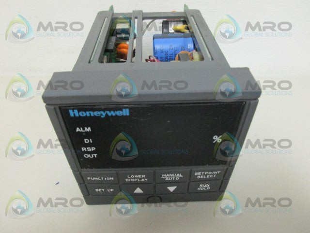 HONEYWELL UDC3000 VERSA-PRO DC300E-E-000-22-0000-0 (AS PICTURED) *NEW NO BOX*