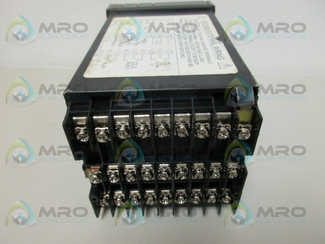 HONEYWELL DC330B-KE-203-20-000000-00-0 CONTROLLER *USED*