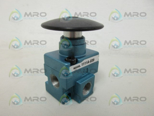 MAC 1111A-039 SOLENOID VALVE W/ PALM BUTTON *NEW IN BOX*