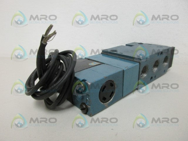 MAC 811C-PP-111BA-252 SOLENOID VALVE *USED*