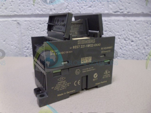 SIEMENS 6ES7221-BF22-0XA0 CONNECTOR *NEW NO BOX*