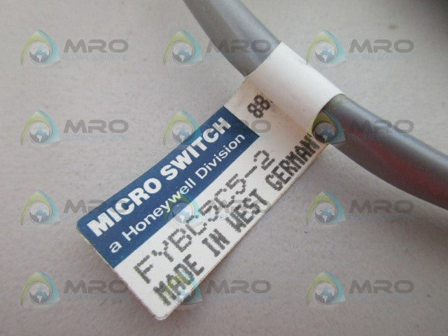 MICROSWITCH FYBC5C5-2 PROXIMITY SENSOR *NEW IN BOX*