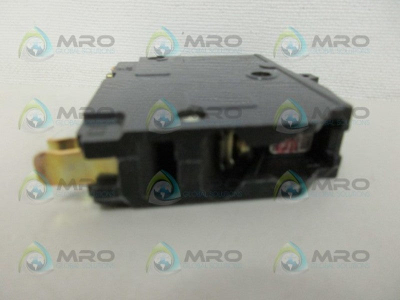 SQUARE D QOB115 15A * NEW NO BOX *