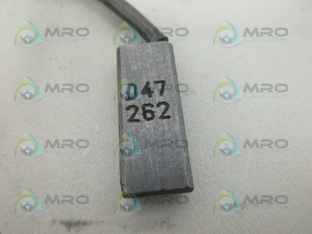 D47262 CARBON BRUSH *NEW NO BOX*