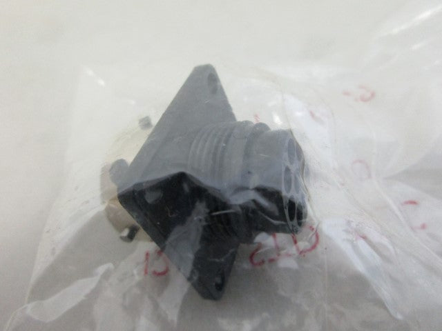 ITT 192990-1670 CONNECTOR RECEPTACLE *NEW IN FACTORY BAG*