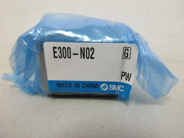 SMC E300-N02 ADAPTER MODULAR *NEW IN ORIGINAL PACKAGE*