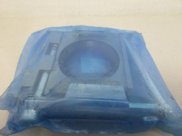 SMC Y600 INTERFACE SPACER *NEW IN ORIGINAL PACKAGE*