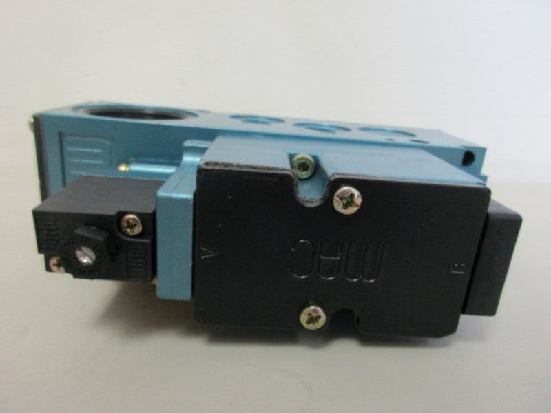 MAC 82A-AA-CKA-TM-DAAP-2DA SOLENOID PILOT VALVE *NEW NO BOX*