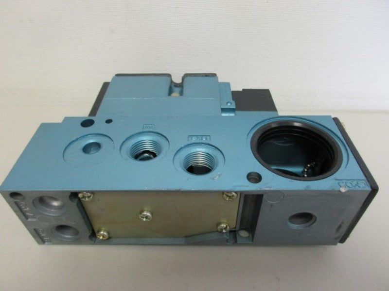 MAC 82A-AA-CKA-TM-DAAP-2DA SOLENOID PILOT VALVE *NEW NO BOX*