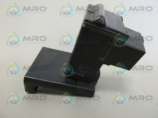 ALLEN BRADLEY 42GRC-9203-QD1 SER. B PHOTOELECTRIC SENSOR *USED*