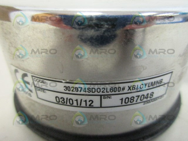 ASHCROFT 302074SD02L-600#XBLCYLMNB PRESSURE GAUGE 600 PSI *USED*