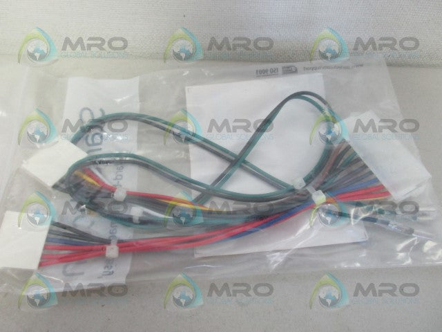 INTEL ATX2ATPOW CONVERTER CABLE *NEW IN FACTORY BAG*