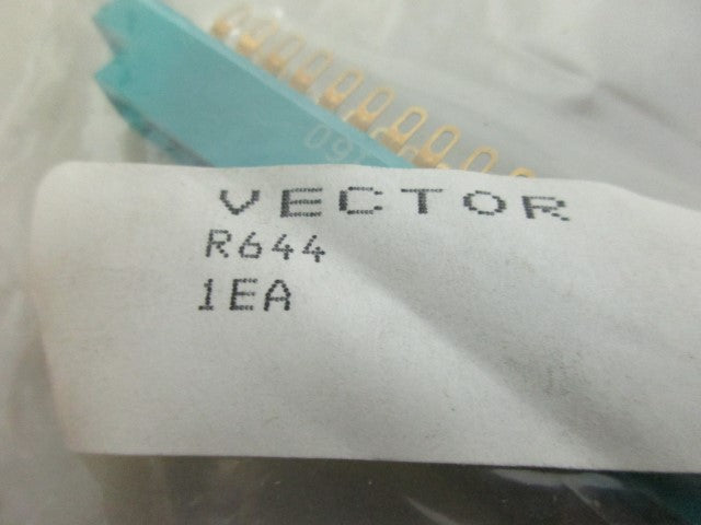 VECTOR R644 WIRE RECEPTACLE *NEW IN FACTORY BAG*