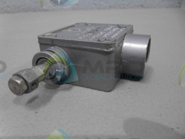 CONTROL COMPANY ES4-NM2 CONTROL SWITCH *NEW NO BOX*