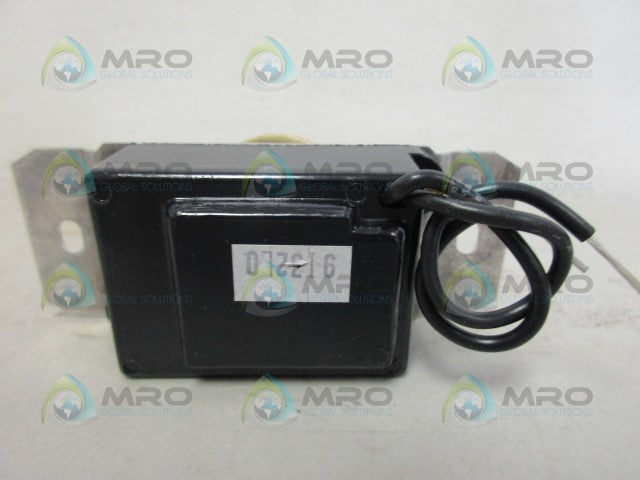 LEVITON 6681 ON/OFF ROTARY DIMMER *NEW IN BOX*