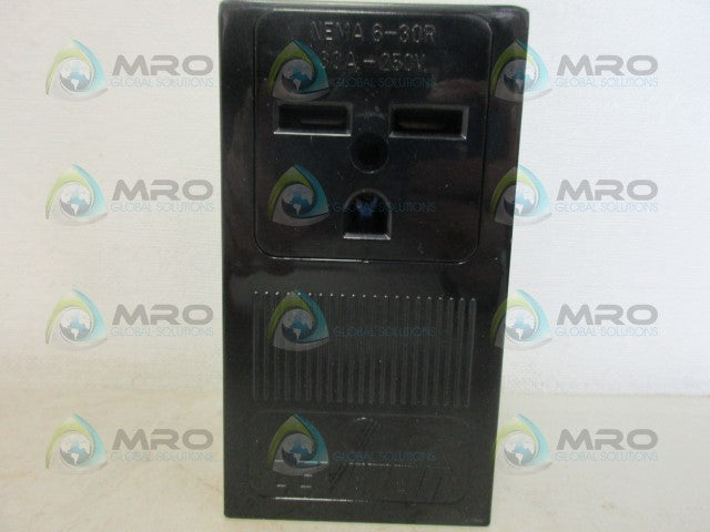 LEVITON 5376 SURFACE MOUNT RECEPTACLE *NEW IN BOX*