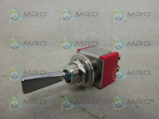 INDUSTRIAL MRO Q11 TOGGLE SWITCH *NEW NO BOX*