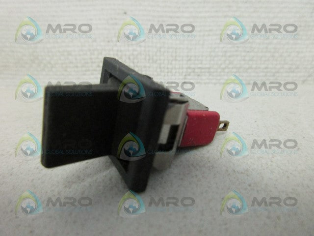 C&K 7101 TOGGLE SWITCH *USED*
