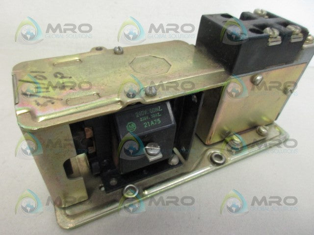ALLEN BRADLEY 849-ZOA32 SER. B TIME DELAY RELAY *USED*