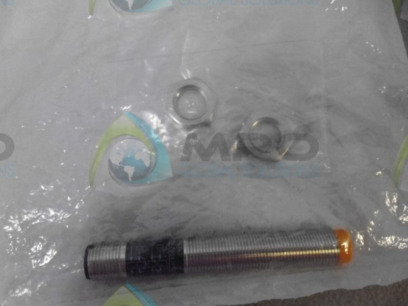 IFM EFECTOR IF5762 PROXIMITY SWITCH * NEW IN FACTORY BAG *