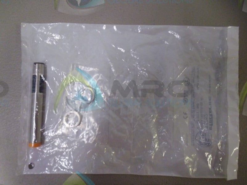 IFM EFECTOR IF5762 PROXIMITY SWITCH * NEW IN FACTORY BAG *