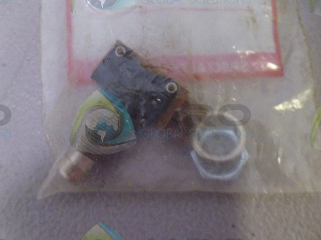 ARROW 3931 E SPECIALTY SWITCH *NEW IN BAG*