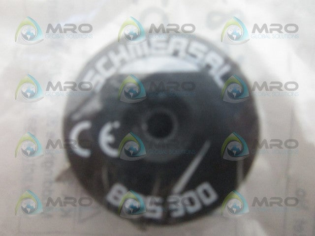 SCHMERSAL BPS300 ACTUATOR *NEW IN FACTORY BAG*