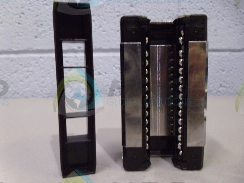 REXROTH R162221424 RUNNER BLOCK *NEW IN BOX*