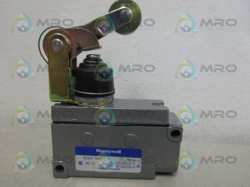 HONEYWELL BZE7-2RN2-C LIMIT SWITCH (GREY) *NEW IN BOX*