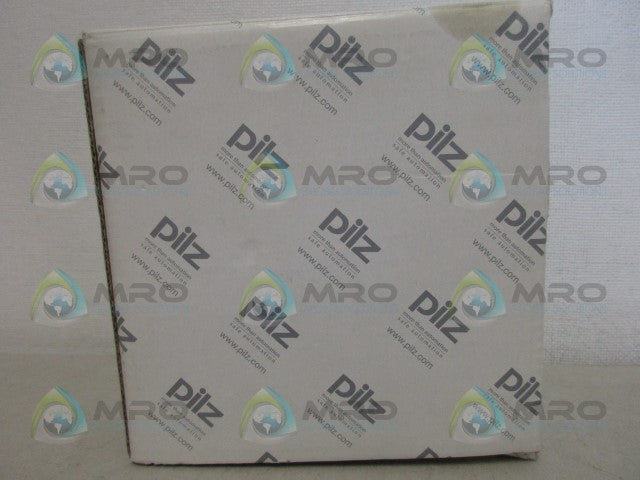 PILZ PNOZMO1P SAFETY RELAY *NEW IN BOX*