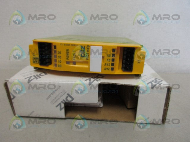 PILZ PNOZMO1P SAFETY RELAY *NEW IN BOX*