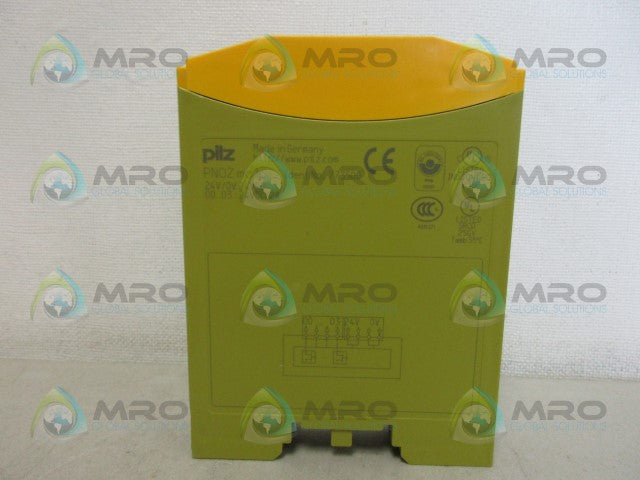 PILZ PNOZMO1P SAFETY RELAY *NEW IN BOX*