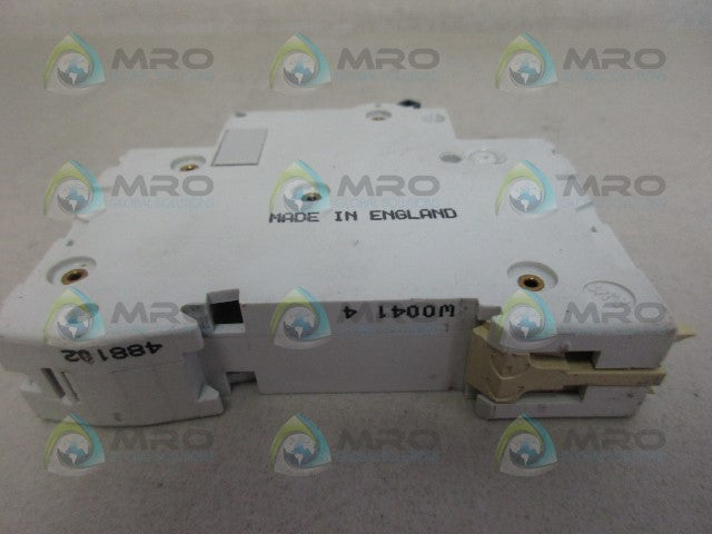 MERLIN GERIN 25644 CIRCUIT BREAKER 10A *NEW NO BOX*