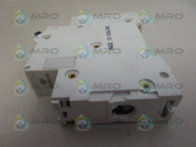 MERLIN GERIN 25644 CIRCUIT BREAKER 10A *NEW NO BOX*