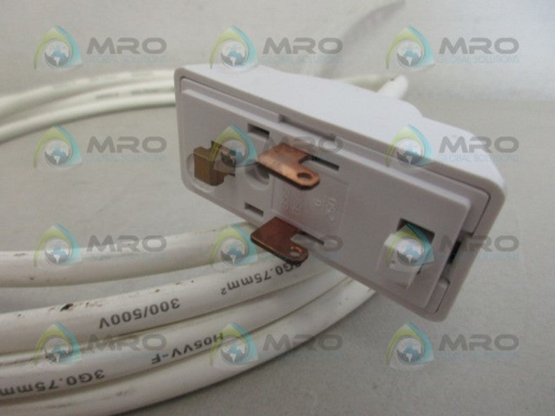 INDUSTRIAL MRO BS5733 POWER PLUG *NEW NO BOX*