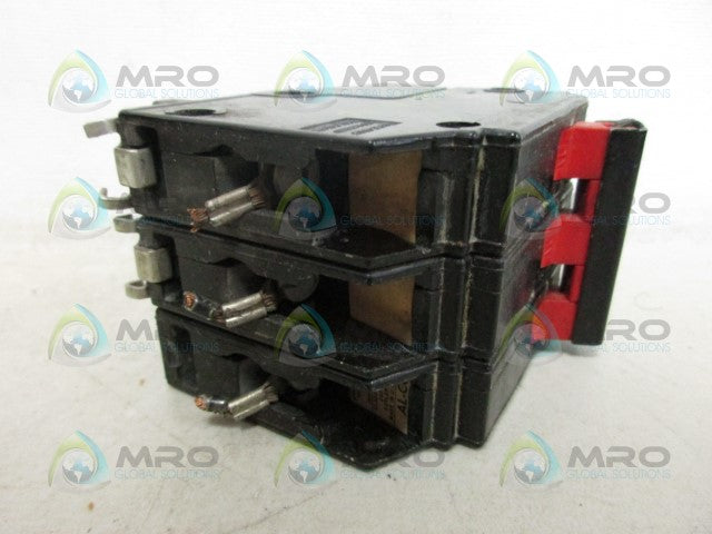 CUTLER HAMMER CH315 CIRCUIT BREAKER 15A *USED*
