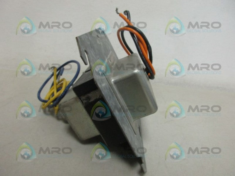 HONEYWELL AT72D1063 CONTROL CIRCUIT TRANSFORMER NSNP