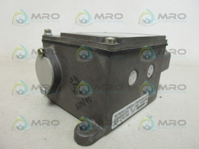 BARKSDALE A9675-1-AA PRESSURE SWITCH *NEW NO BOX*
