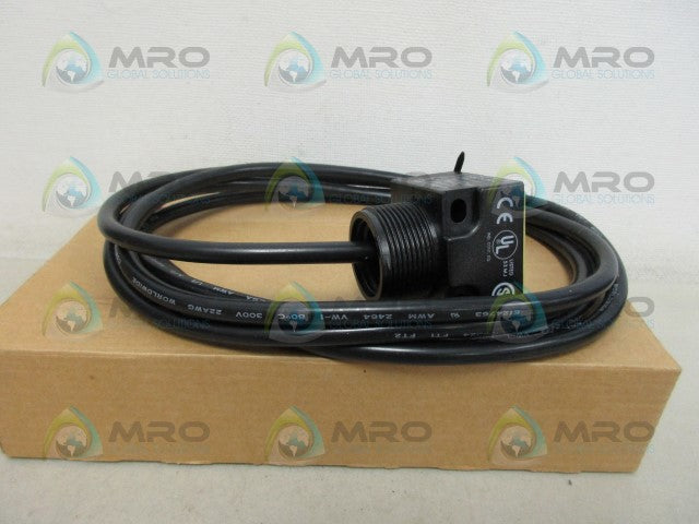 PEPPERL+FUCHS MPT11HD PHOTOAUTOMATION SENSOR *NEW IN BOX*