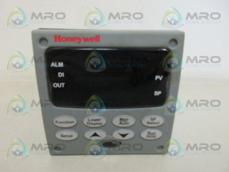 HONEYWELL DC3200-CB-100R-300-00000-00-0 CONTROLLER *NEW IN BOX*