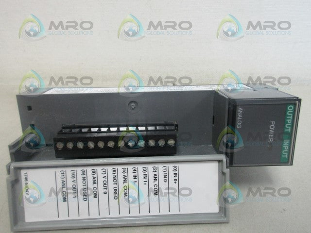 ALLEN BRADLEY 1746-NIO4V SER. A *NEW IN BOX*