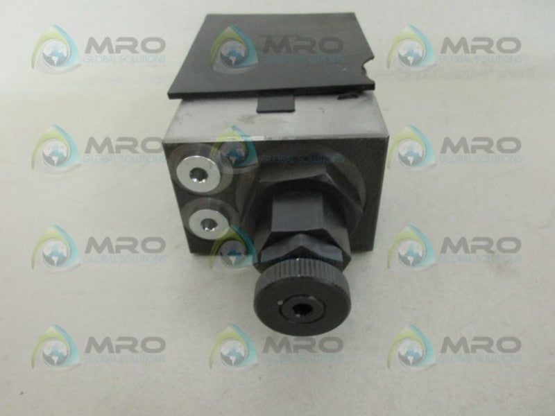 PARKER PRM3PP25KNS REDUCING VALVE *NEW IN BOX*