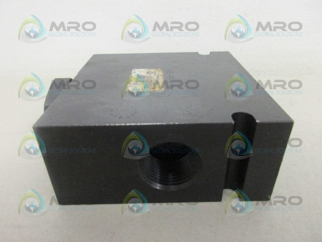PARKER PRS162F10-12P SOLENOID ADAPTER *NEW NO BOX*