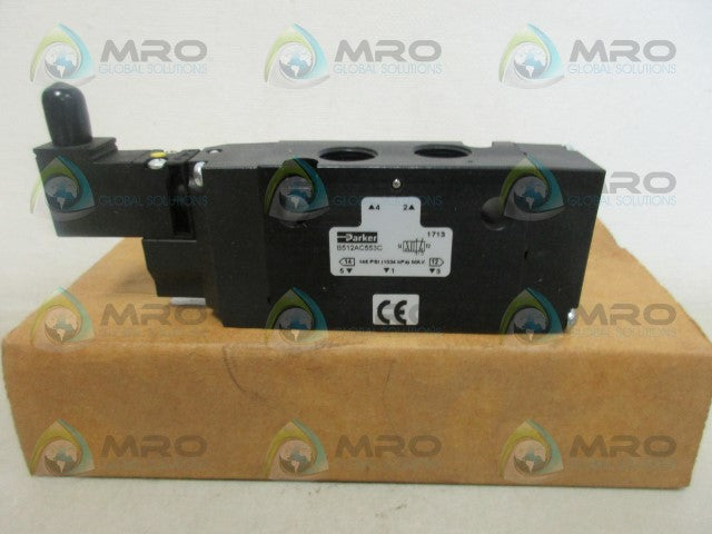 PARKER B512AC553C SOLENOID AIR CONTROL VALVE *NEW IN BOX*