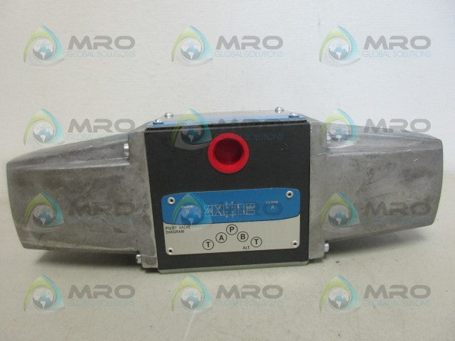 VICKERS DG4S4012C50 SOLENOID VALVE *NEW NO BOX*