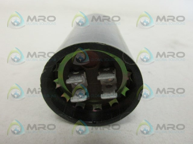 DAYTON 4X059 CAPACITOR *NEW IN BOX*