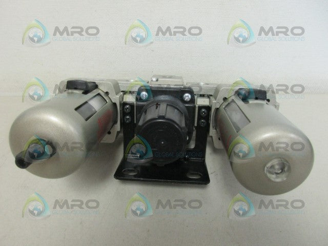 SMC AR30-02G REGULATOR *NEW NO BOX*